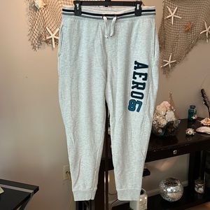 Men’s Medium Aeropostale sweatpants